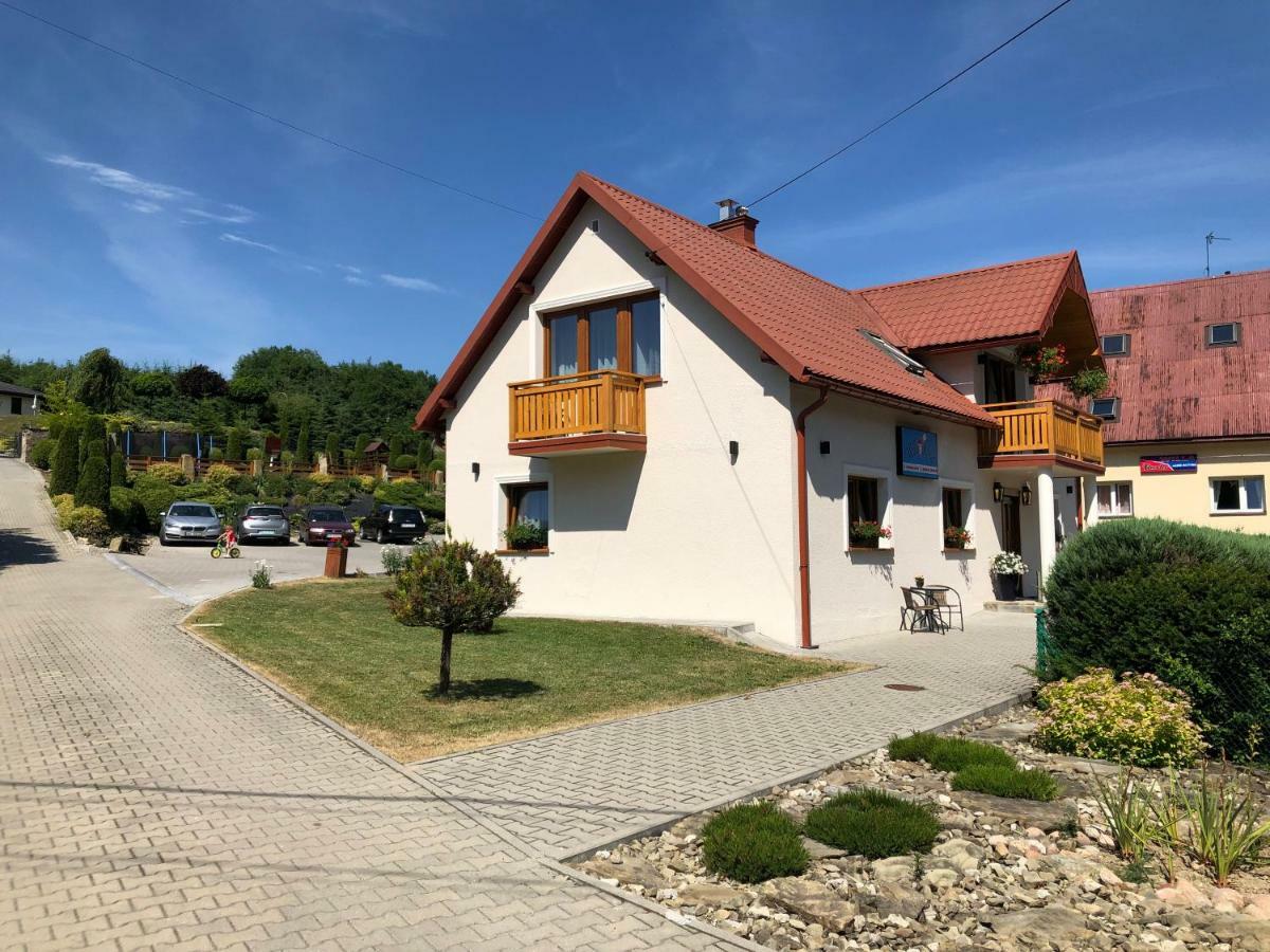Willa Karla Krynica-Zdrój Exteriör bild