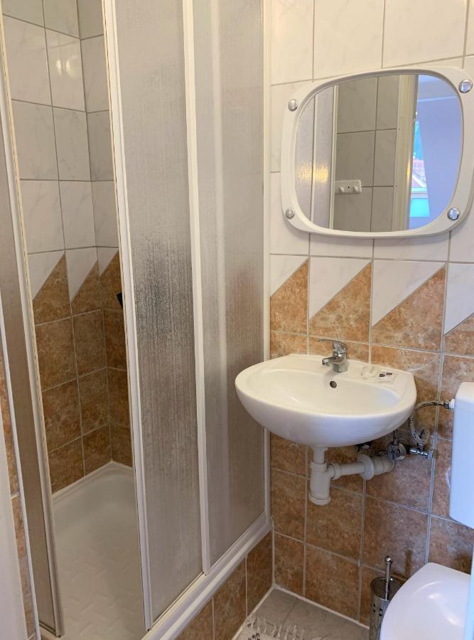Willa Karla Krynica-Zdrój Exteriör bild